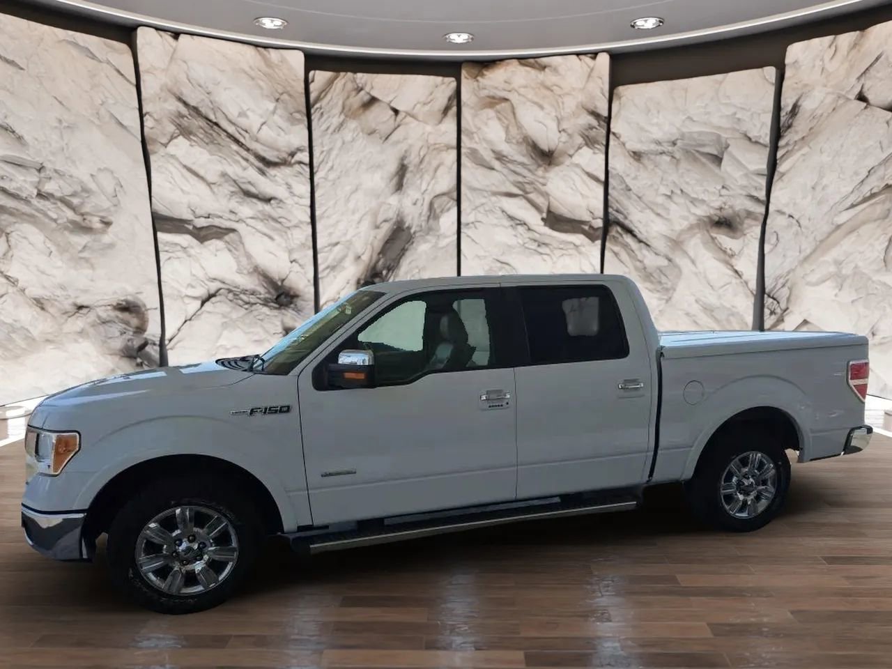 Used 2011 Ford F150 Lariat w/ Lariat Chrome Pkg RWD image 3