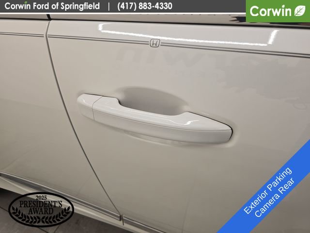 Used 2019 Honda Insight EX image 8