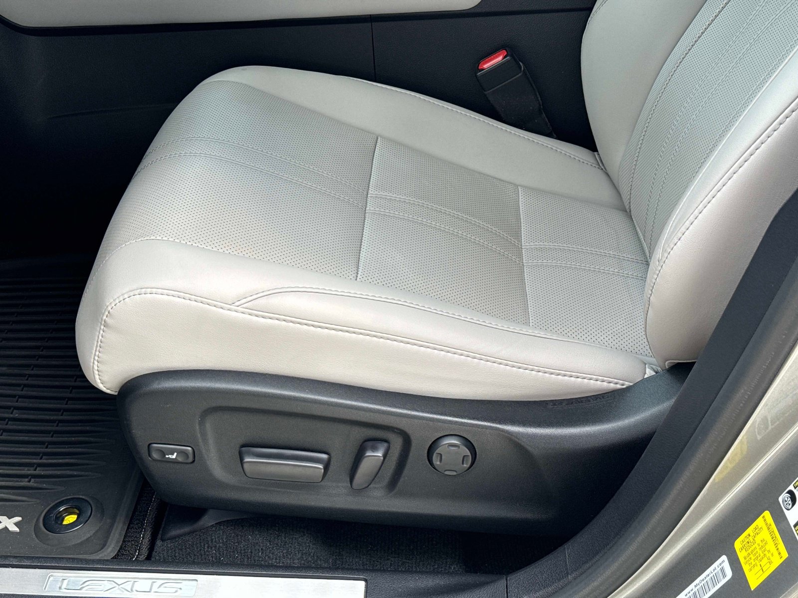 Certified 2021 Lexus RX 350 FWD w/ Luxury Package image 21
