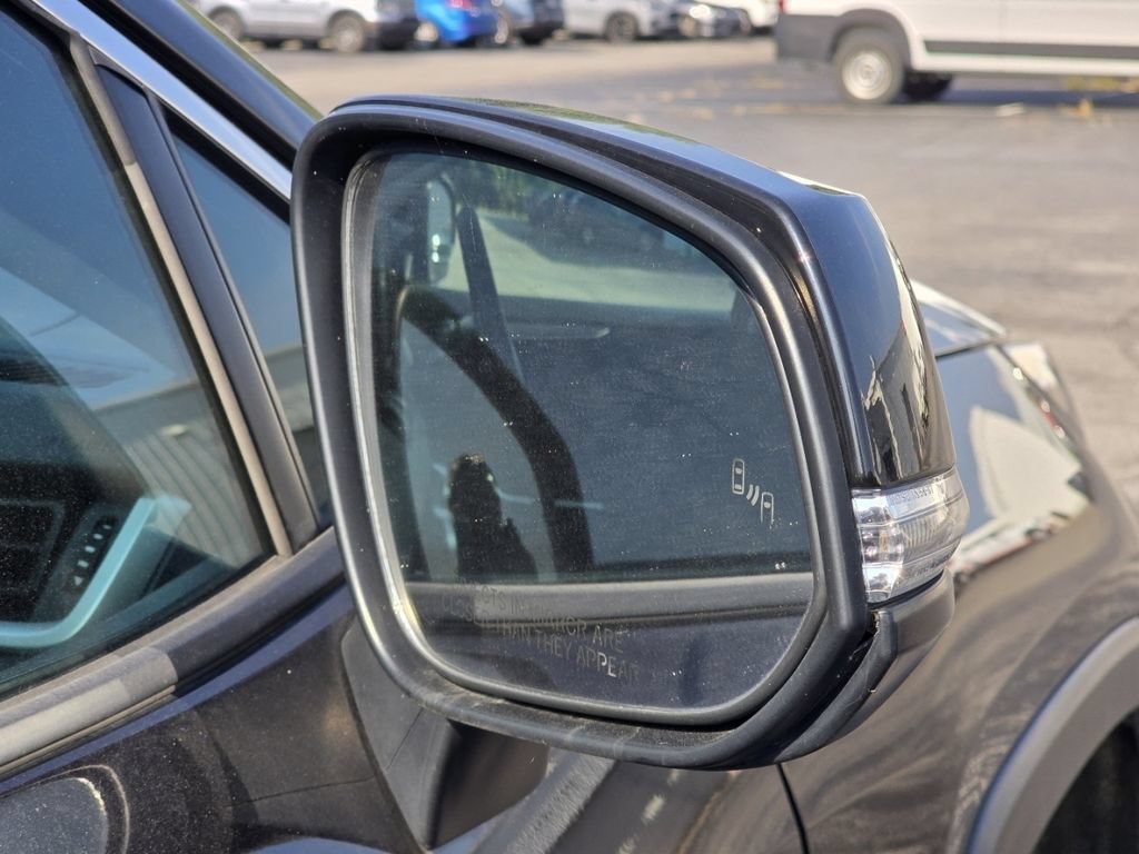 Used 2020 Toyota RAV4 LE w/ All Weather Liner Package AWD/4WD image 15