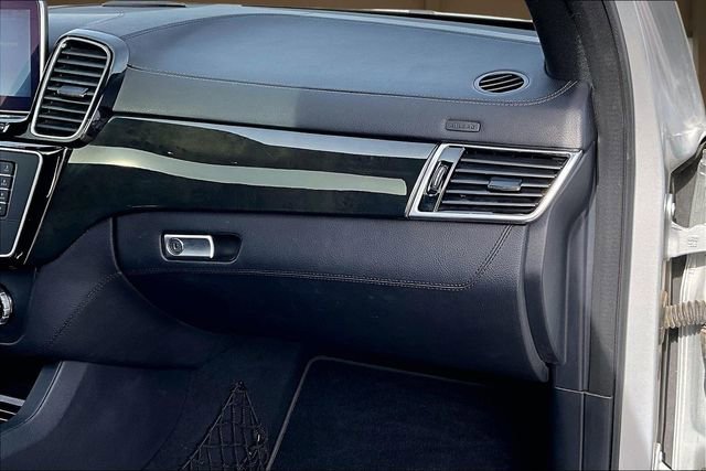 Used 2016 Mercedes-Benz GLE 400 4MATIC image 17