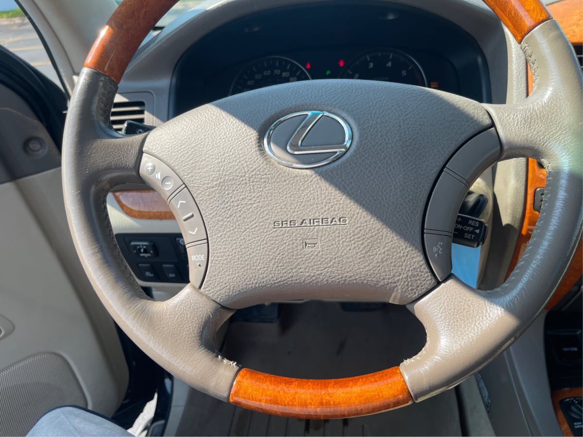 Used 2003 Lexus GX 470 AWD/4WD image 18