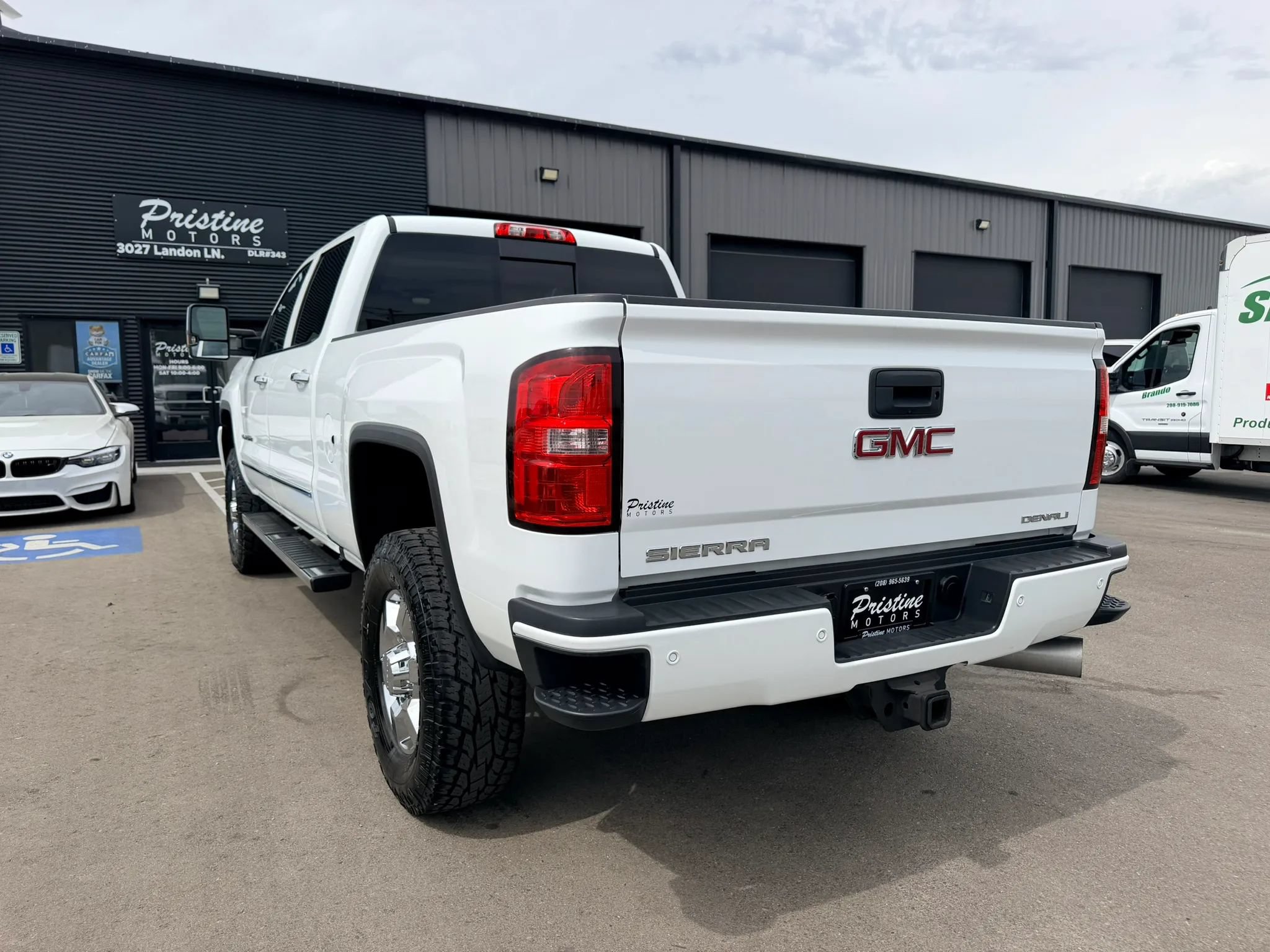 Used 2016 GMC Sierra 3500 Denali w/ Duramax Plus Package AWD/4WD image 6