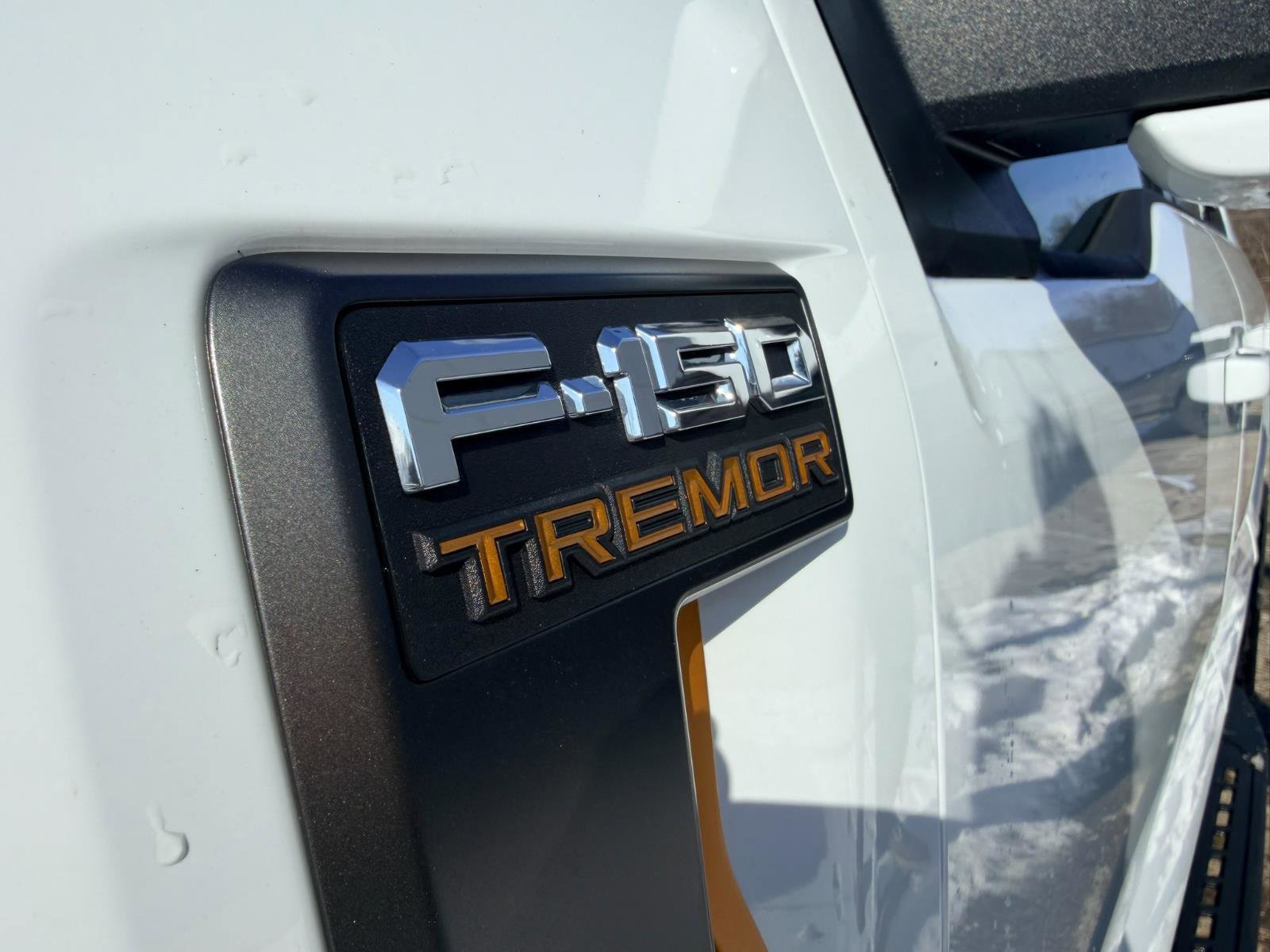 New 2025 Ford F150 Tremor w/ Equipment Group 402A High image 38