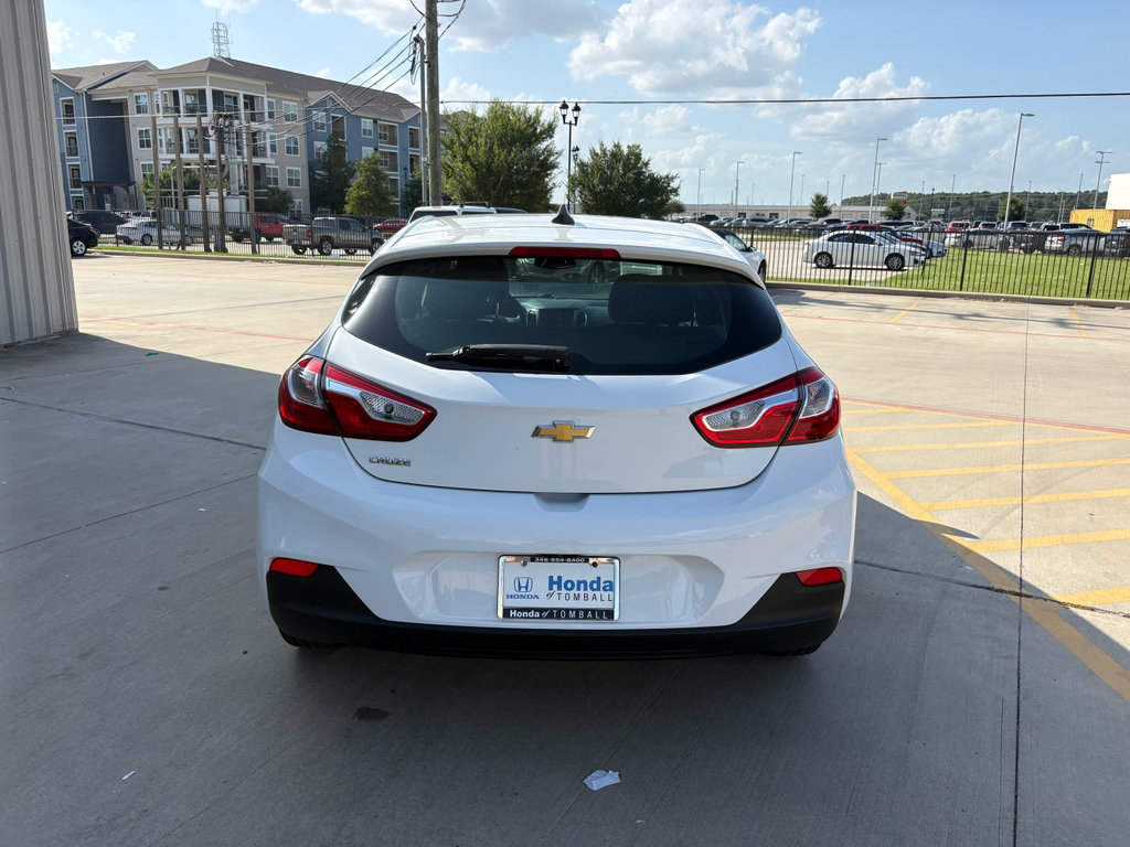 Used 2019 Chevrolet Cruze LS w/ LS Convenience Package FWD image 7