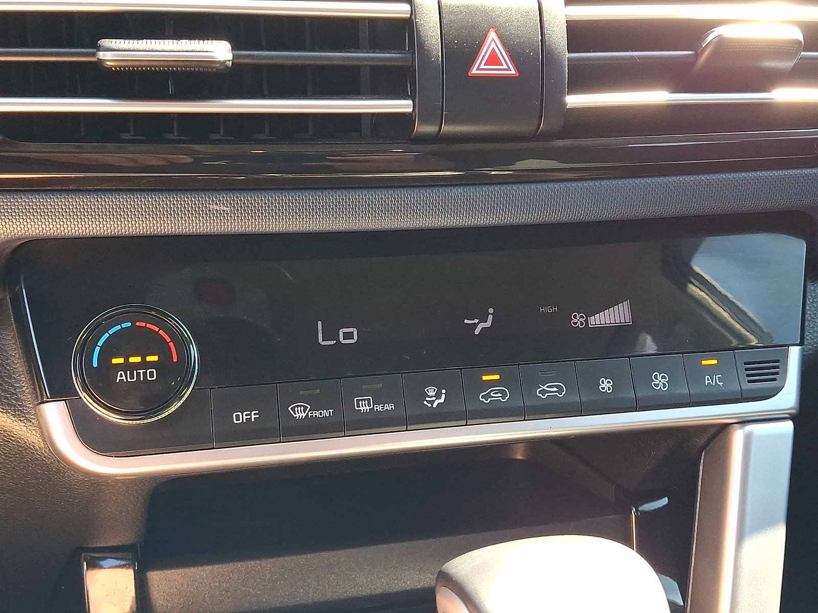 Used 2022 Kia Seltos S AWD/4WD image 16