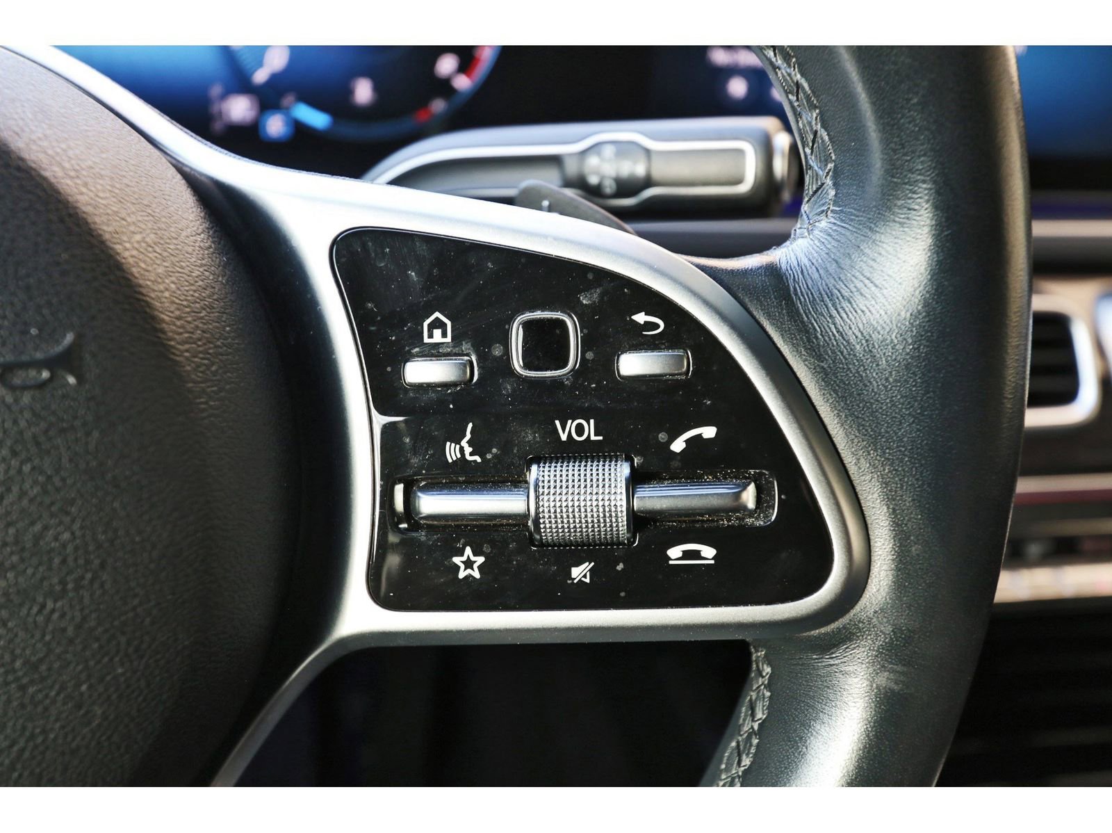 Used 2020 Mercedes-Benz GLE 350 4MATIC image 18