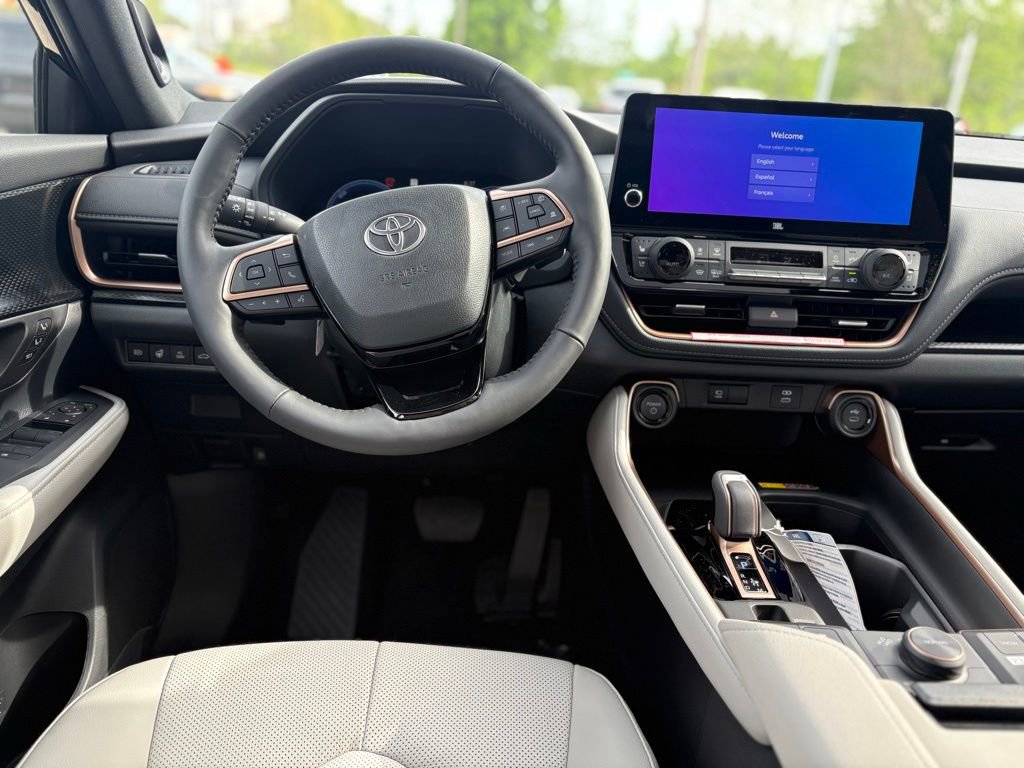 New 2026 Toyota Grand Highlander AWD Hybrid image 17