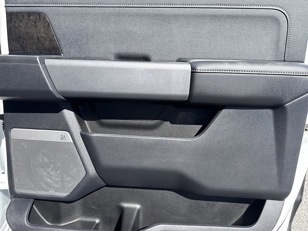 Used 2023 Ford F250 Lariat w/ Lariat Ultimate Package image 18