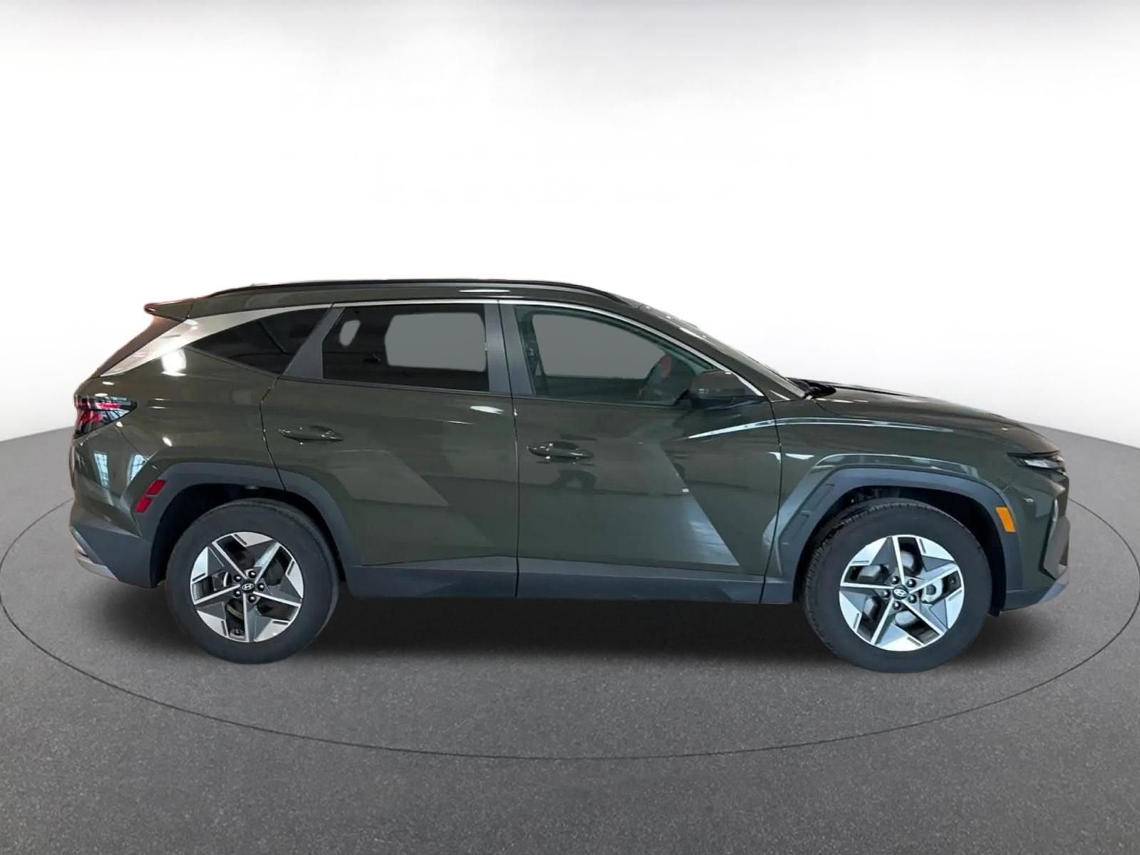 Used 2025 Hyundai Tucson SEL image 16