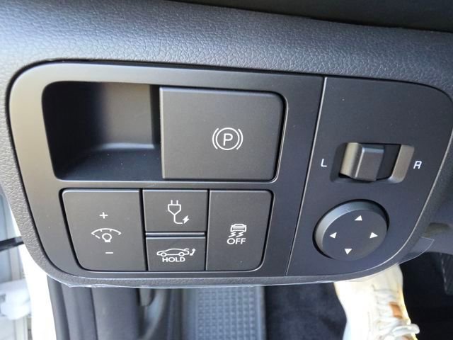 New 2025 Hyundai Ioniq 6 SE image 13