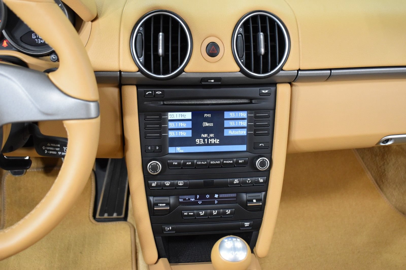 Used 2010 Porsche Boxster RWD image 18