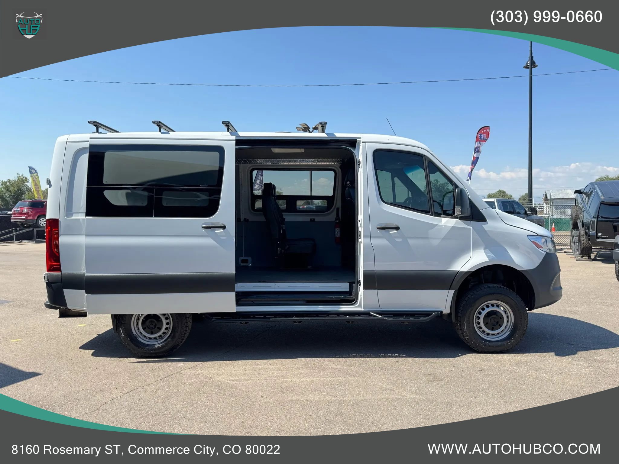 Used 2020 Mercedes-Benz Sprinter 2500 w/ Driver Convenience Package image 5