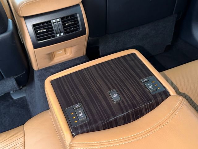 Used 2013 Lexus LS 460 AWD w/ Comfort Pkg image 22
