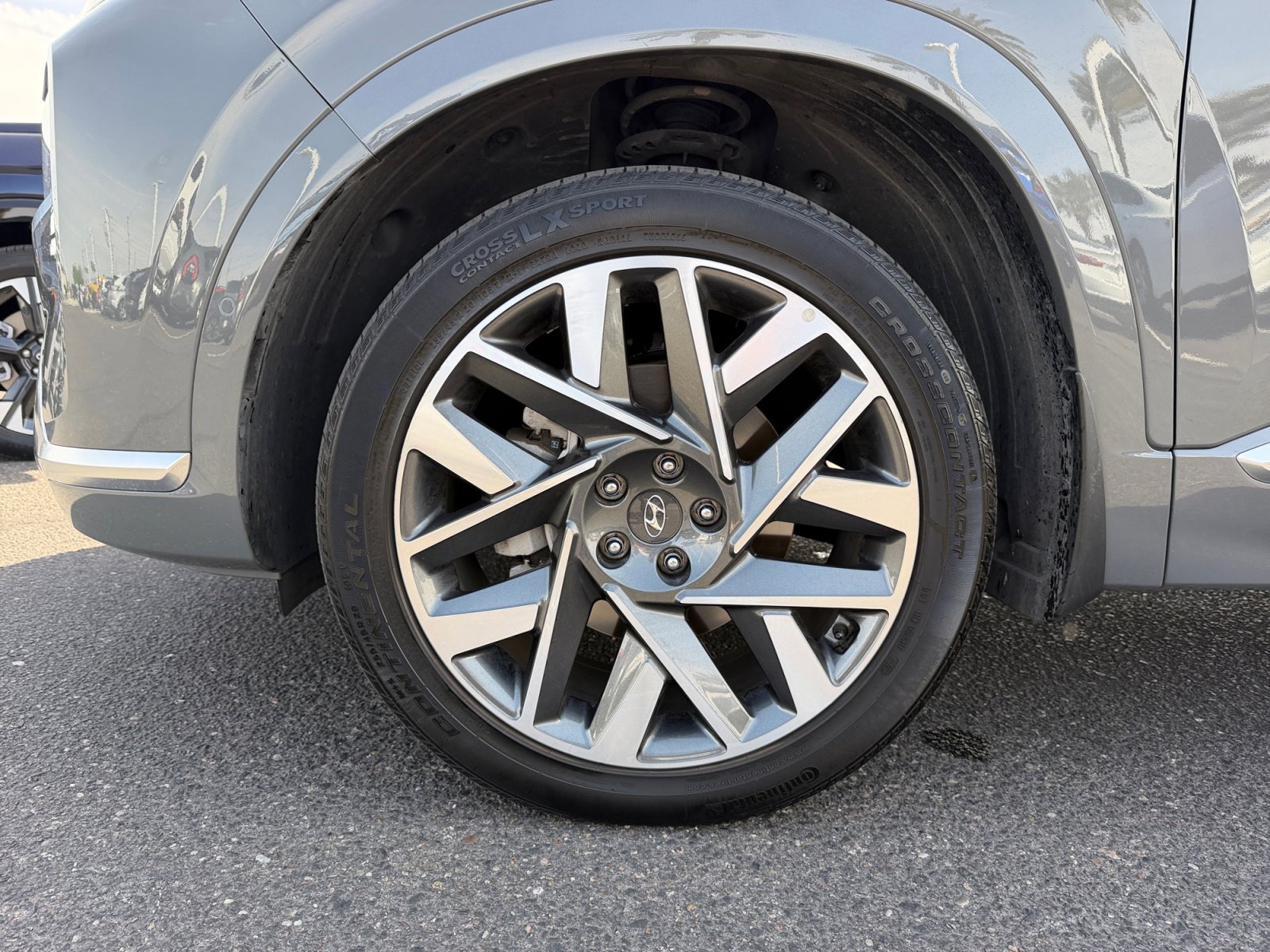 Used 2023 Hyundai Santa Fe Calligraphy image 26