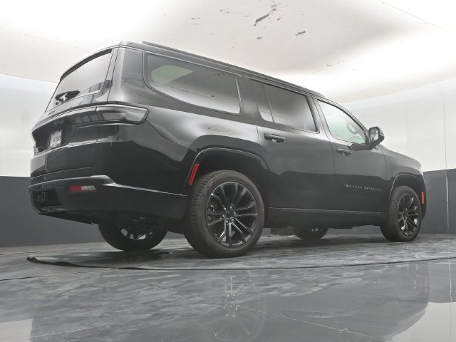 New 2026 Jeep Grand Wagoneer Summit AWD/4WD image 50