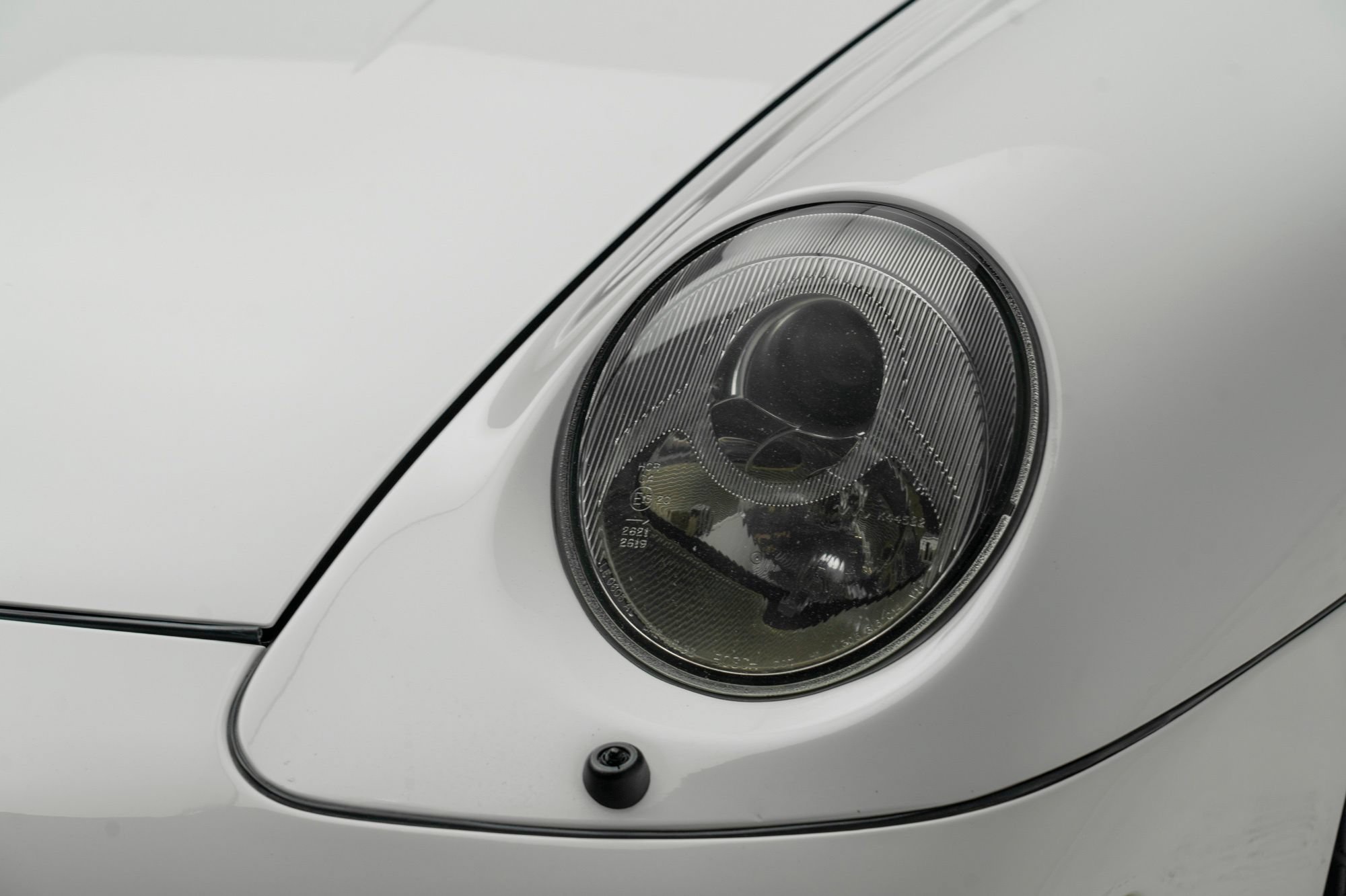 Used 1995 Porsche 911 Carrera RWD image 12
