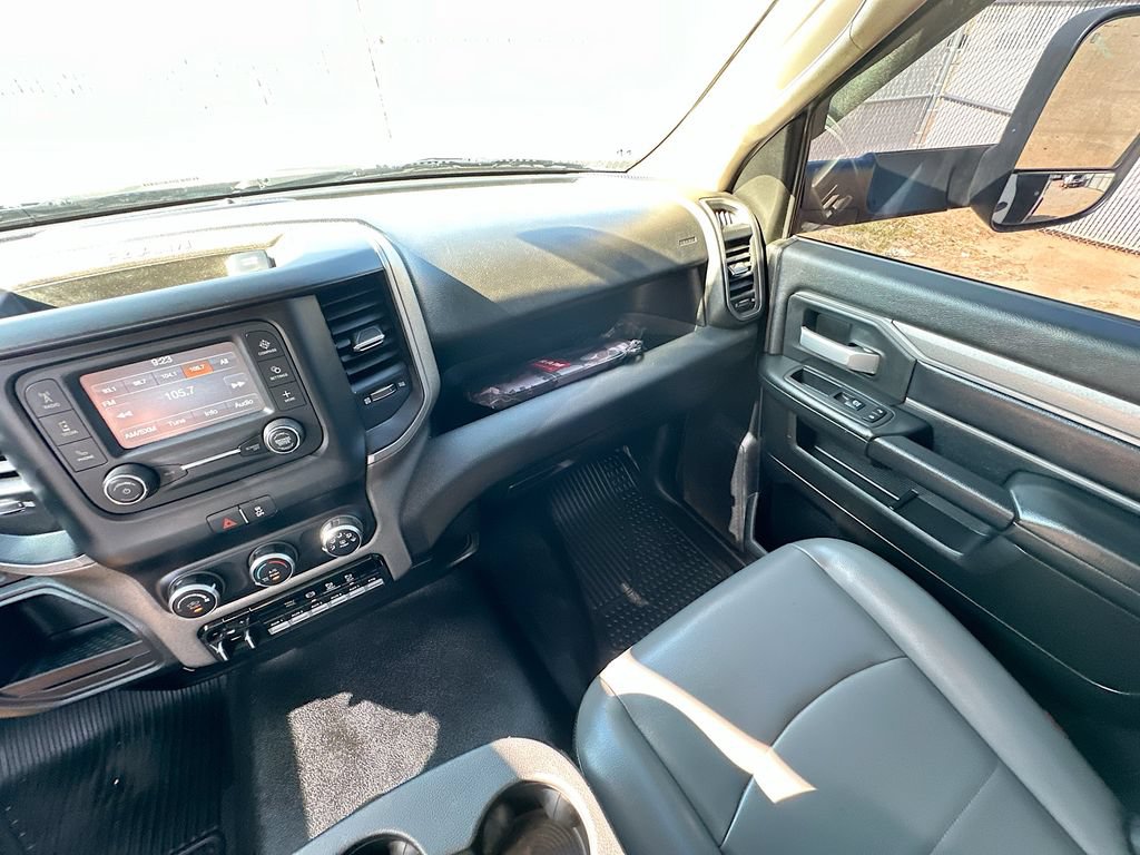 Used 2019 RAM 5500 Tradesman w/ Ambulance Prep Group RWD image 11