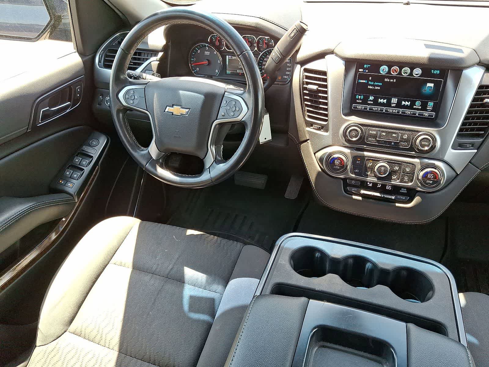 Used 2020 Chevrolet Suburban LS AWD/4WD image 10