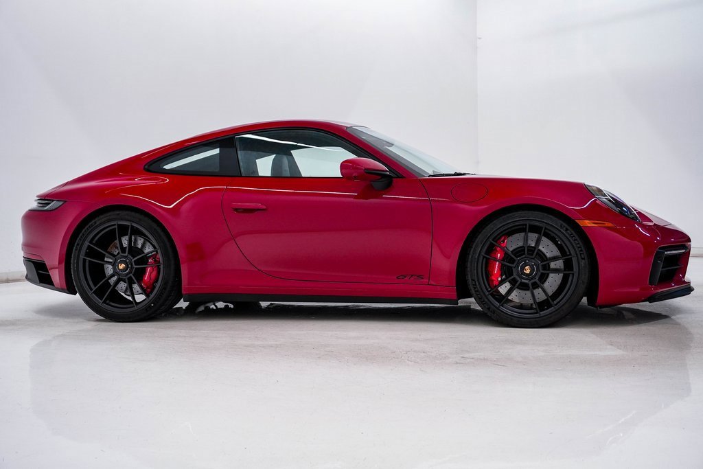 Certified 2024 Porsche 911 Carrera GTS image 9