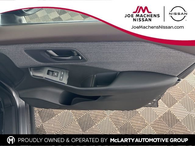 Certified 2023 Nissan Rogue S image 19