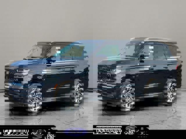 New 2026 Lincoln Navigator Premiere image 1