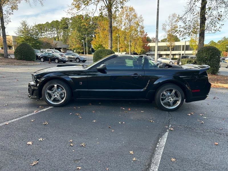 Used 2006 Ford Mustang GT RWD image 2