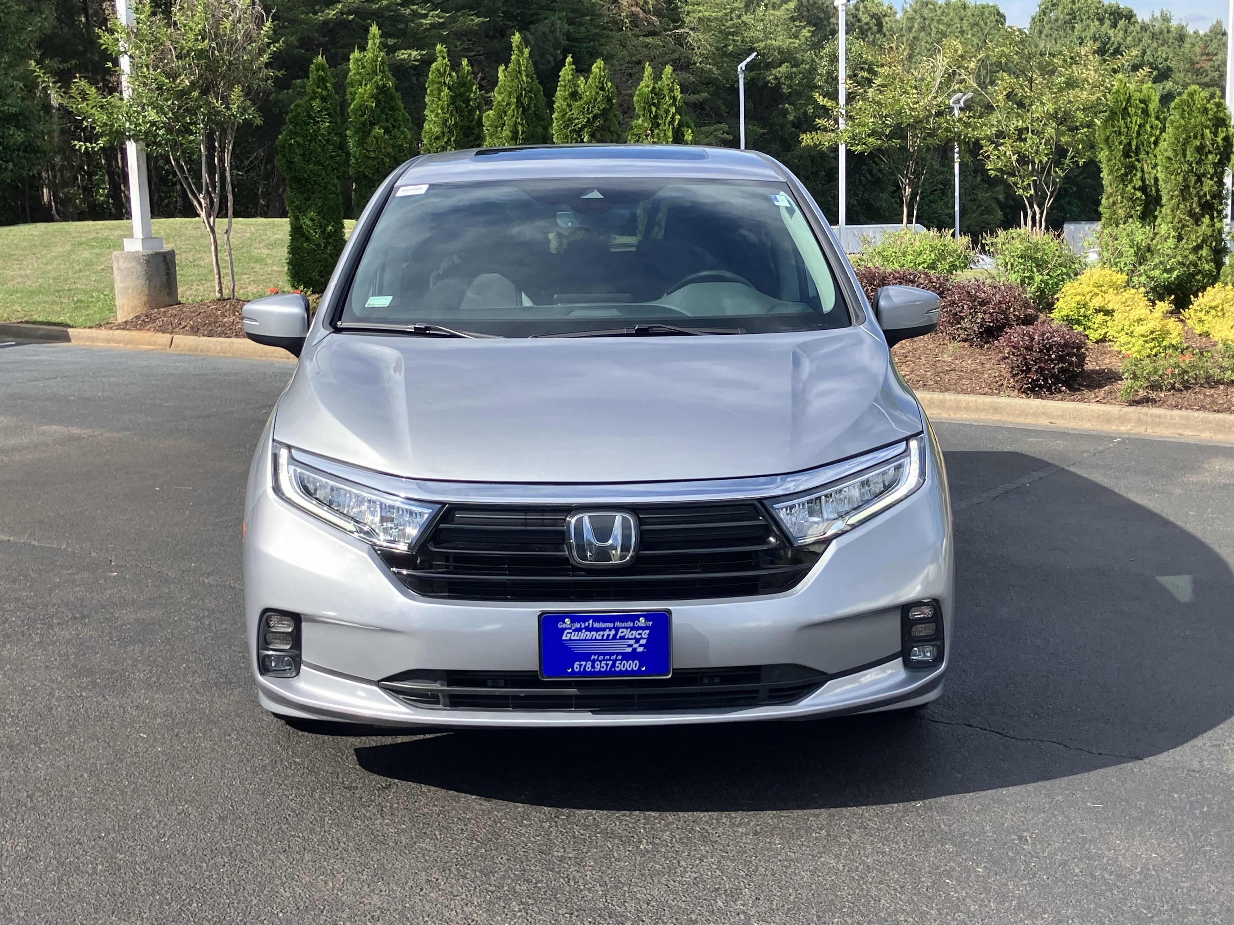 Certified 2024 Honda Odyssey EX-L image 3