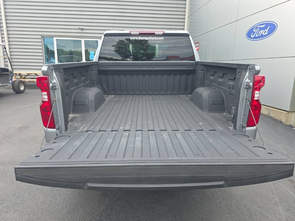 Used 2024 Chevrolet Silverado 1500 Custom AWD/4WD image 10