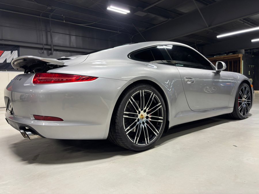 Used 2016 Porsche 911 Carrera S image 5
