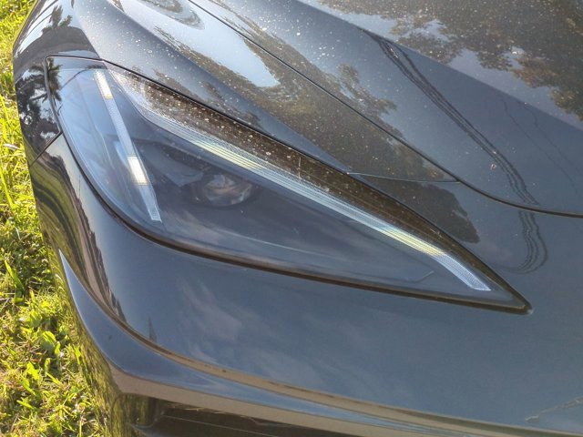 Used 2021 Chevrolet Corvette Stingray Preferred Cpe w/ Engine Appearance Package image 10