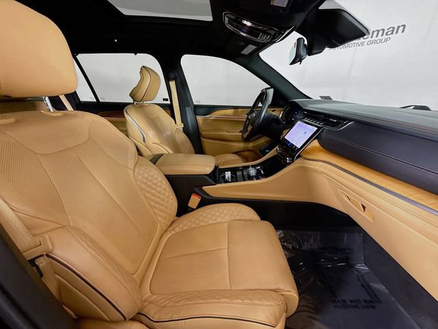 Used 2021 Jeep Grand Cherokee L Summit image 32