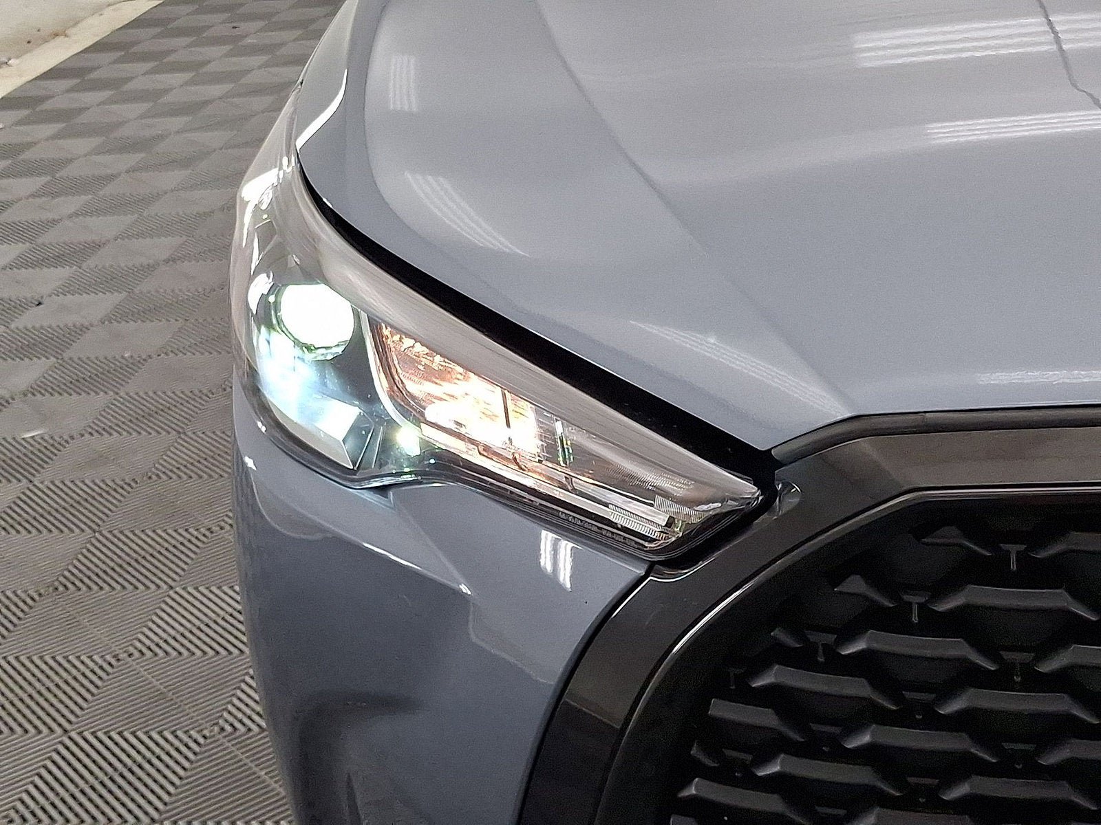 Certified 2024 Toyota Corolla Cross LE AWD/4WD image 19