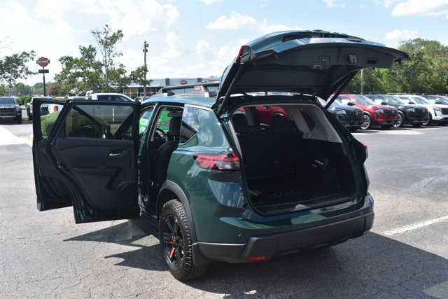 New 2026 Nissan Rogue SV AWD/4WD image 17
