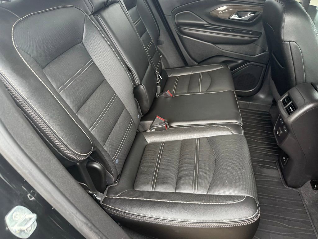 Used 2022 GMC Terrain Denali w/ Black Diamond Edition image 36