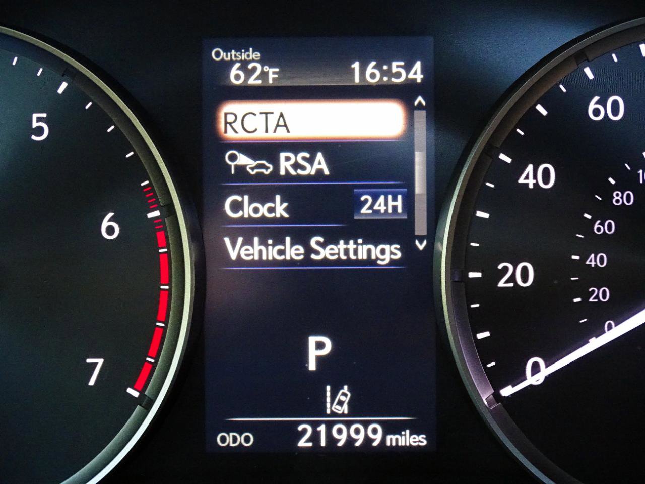 Used 2023 Lexus IS 300 w/ Premium Package image 32