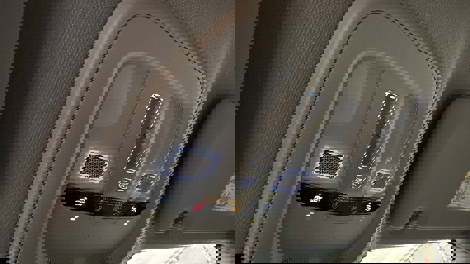 Used 2026 Volvo XC40 B5 Plus w/ Protection Package Premier image 20