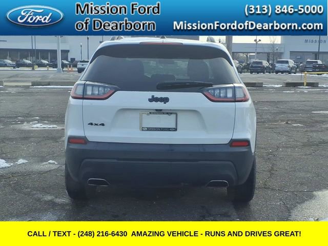 Used 2019 Jeep Cherokee Latitude Plus AWD/4WD image 6
