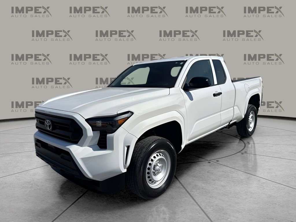 Used 2024 Toyota Tacoma SR image 1