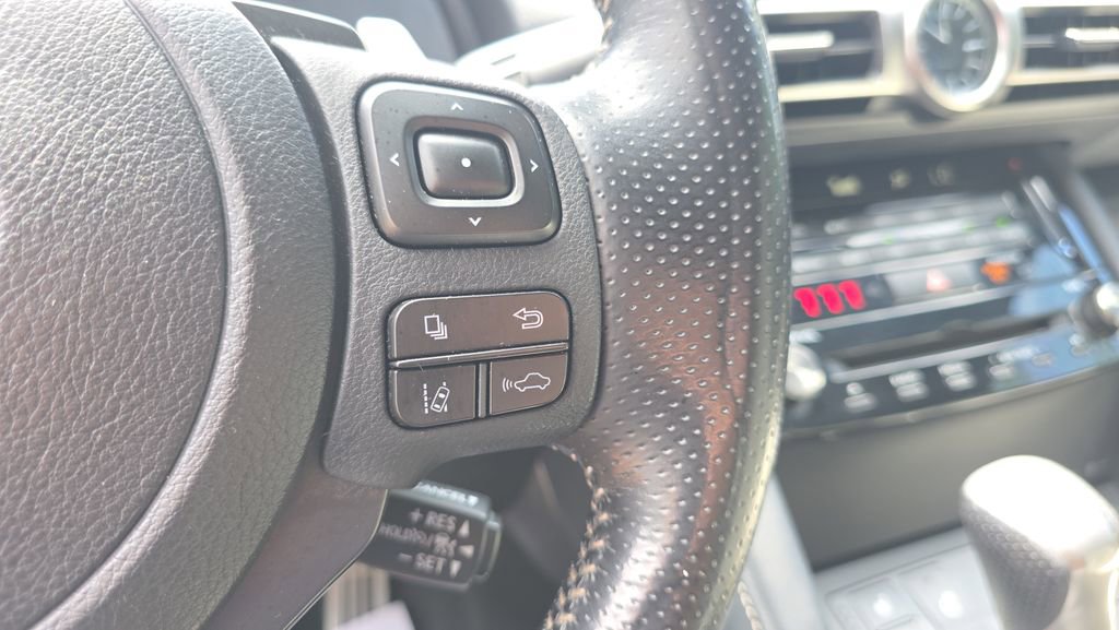Used 2021 Lexus IS 350 F Sport w/ Navigation Package RWD image 22