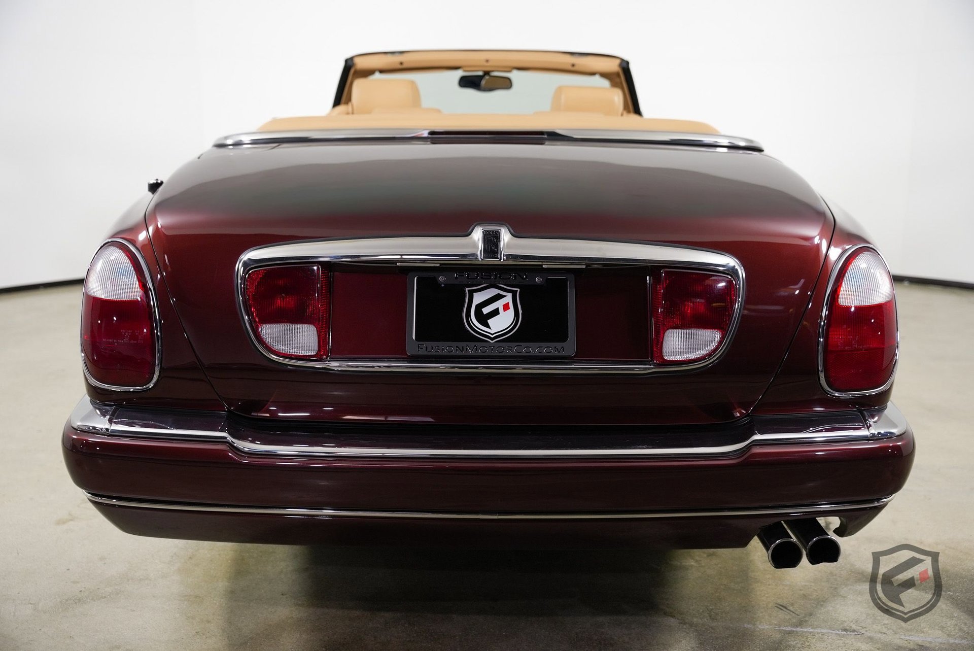 Used 2001 Rolls-Royce Corniche image 8