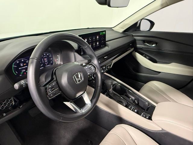 Used 2023 Honda Accord Touring image 15