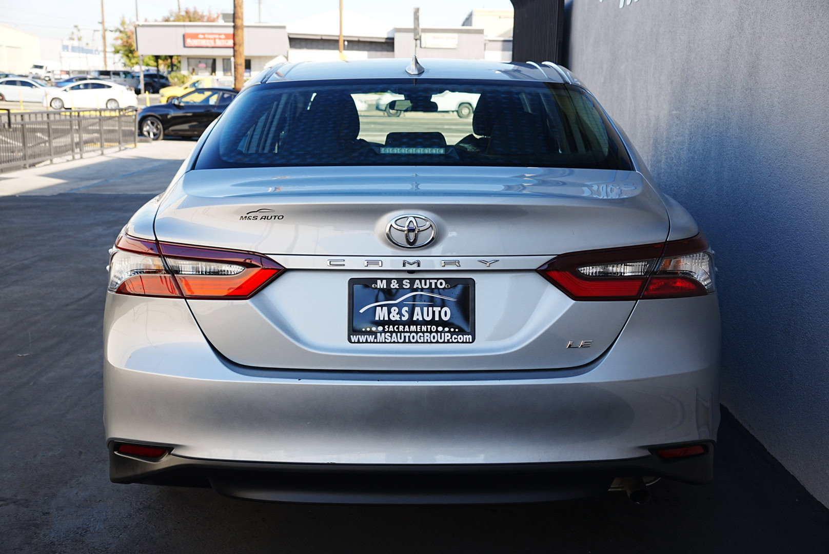 Used 2024 Toyota Camry LE image 5