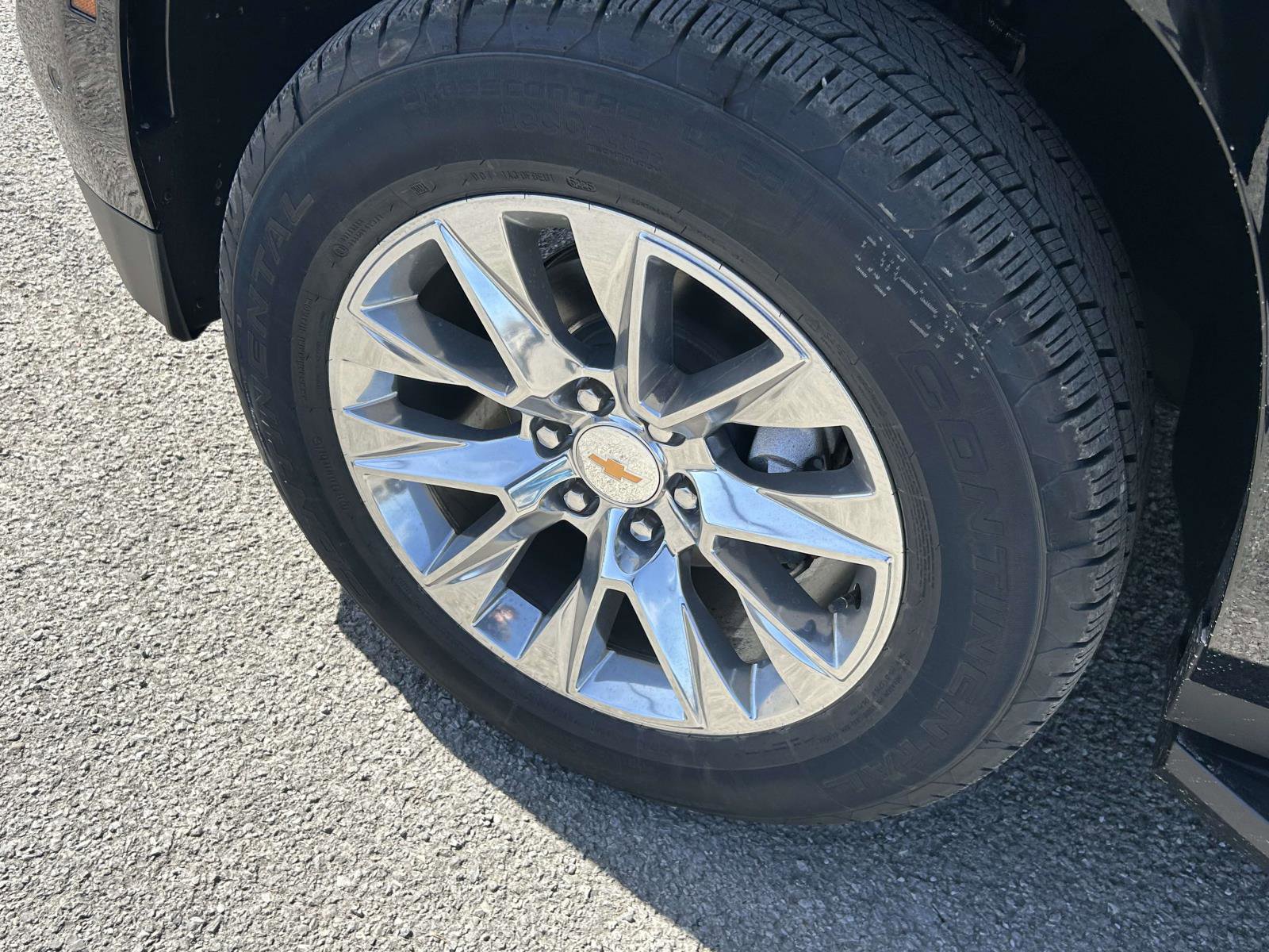 New 2026 Chevrolet Suburban Premier AWD/4WD image 9