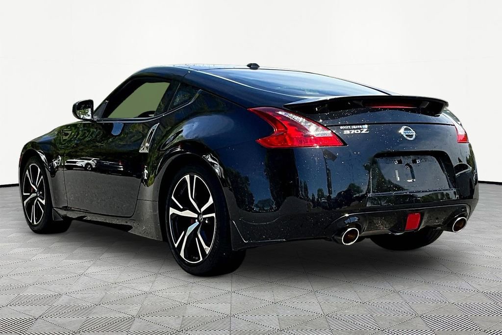 Used 2020 Nissan 370Z Touring Sport image 4