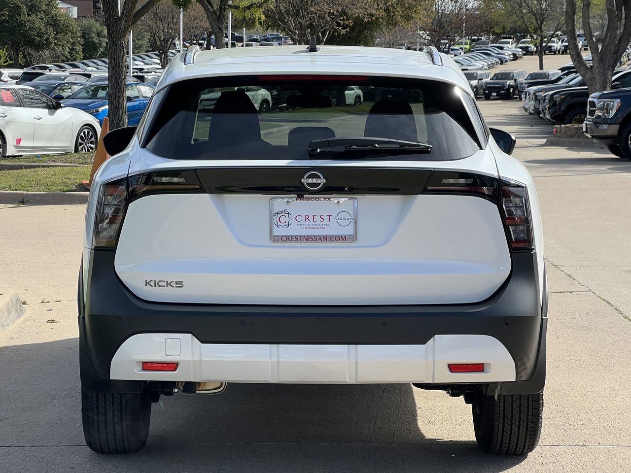 Used 2026 Nissan Kicks SV image 5