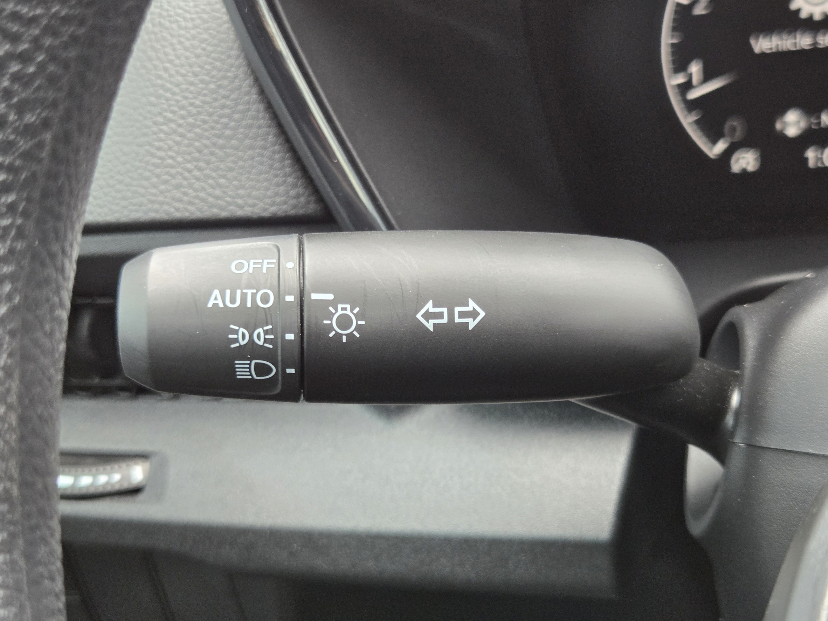 Certified 2025 Honda CR-V EX image 19