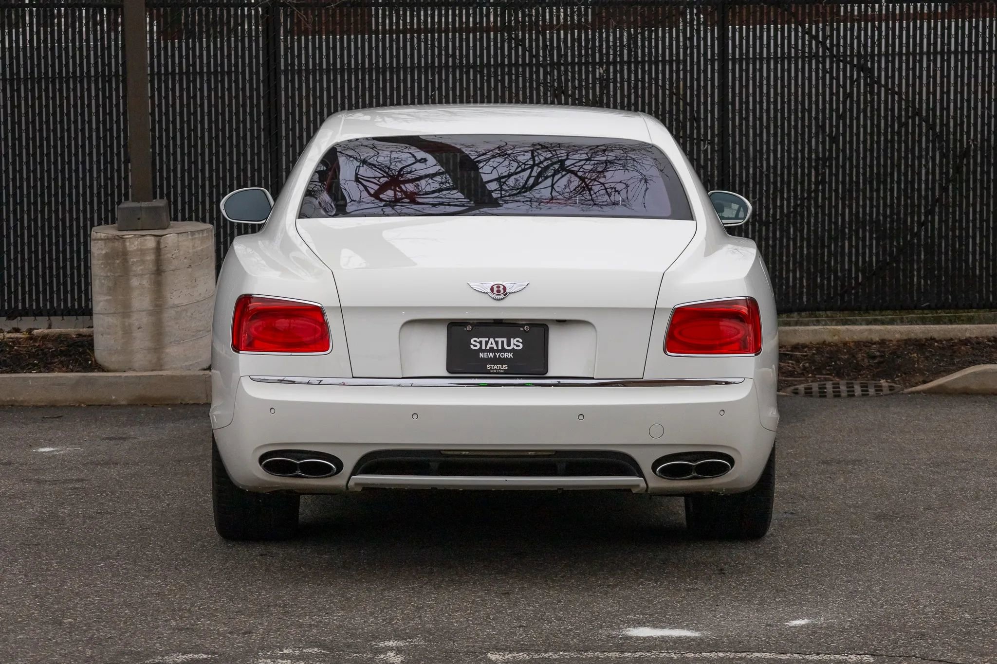 Used 2015 Bentley Flying Spur V8 image 32