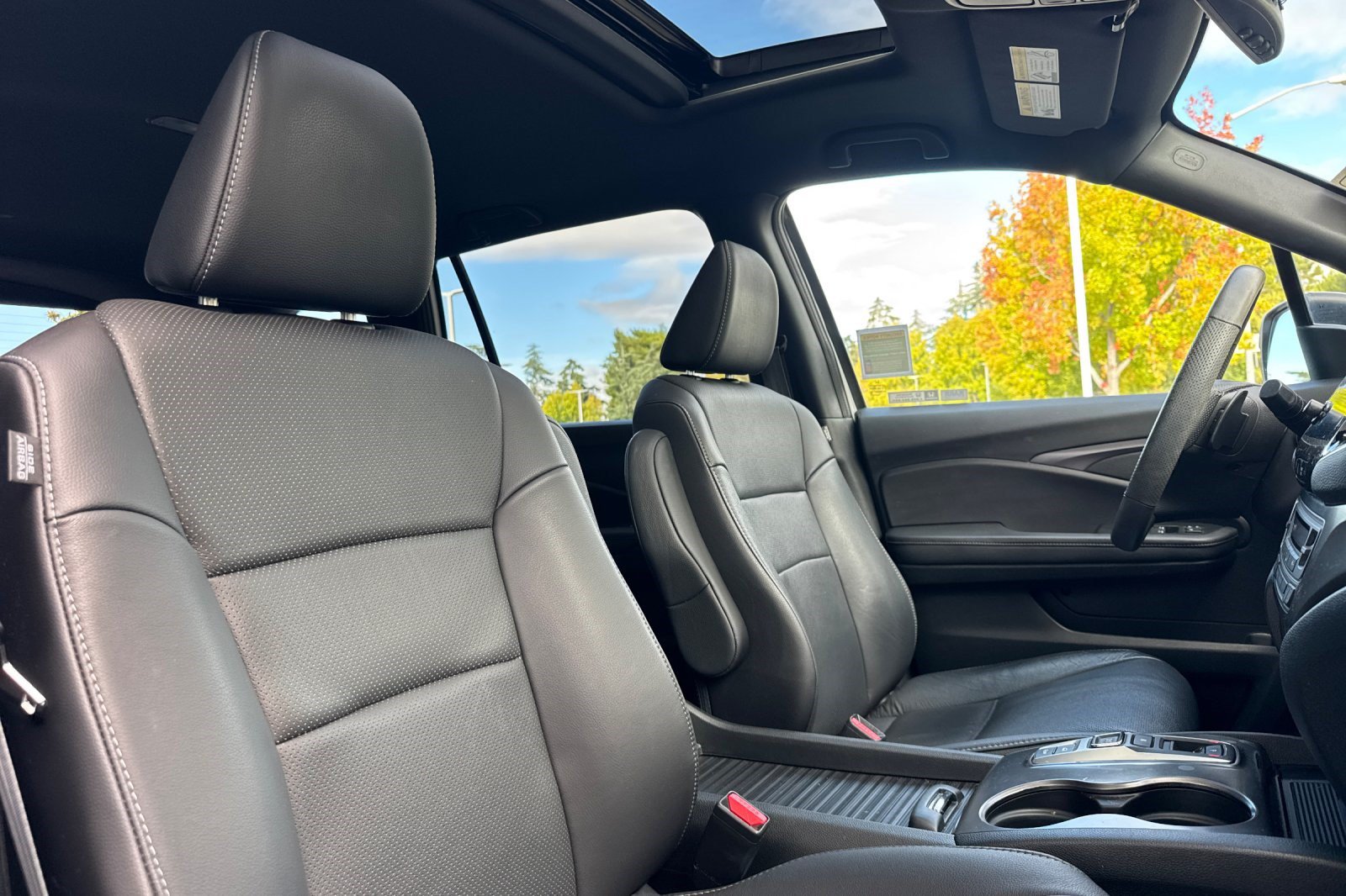 Used 2023 Honda Passport EX-L image 27