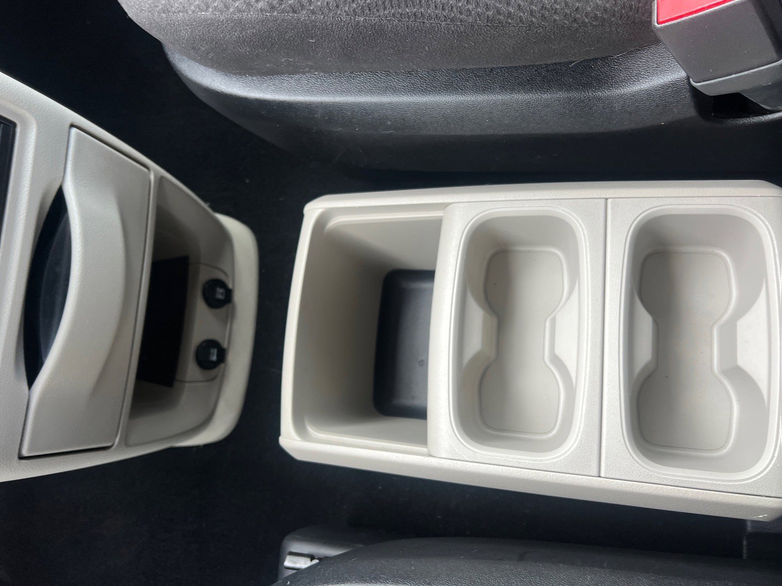 Used 2014 Dodge Grand Caravan SE FWD image 15